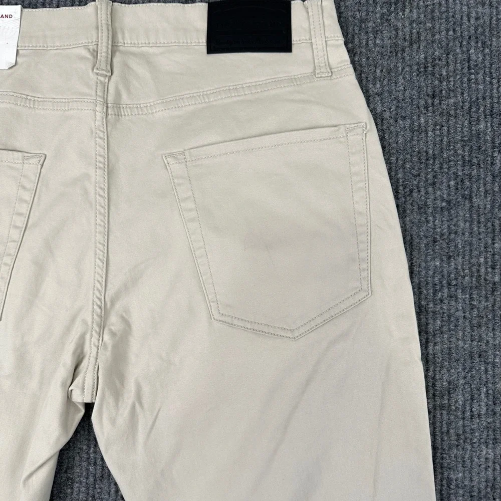 NWT Lucky Brand 410 Athletic Straight Pants Mens 32x30 Moon Beige Cotton Stretch